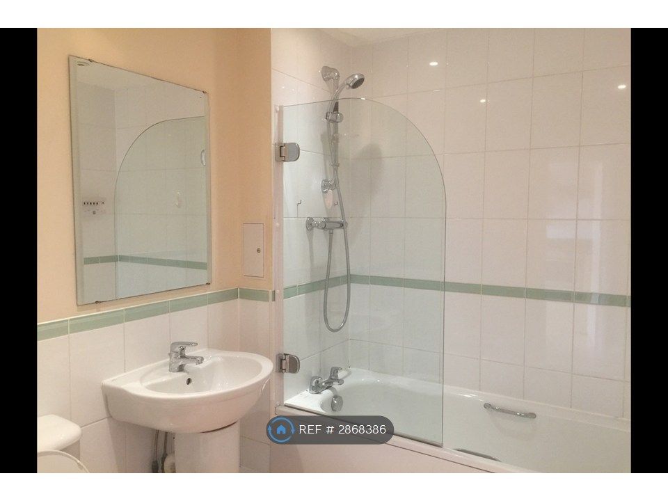 Property photo 3 of 4