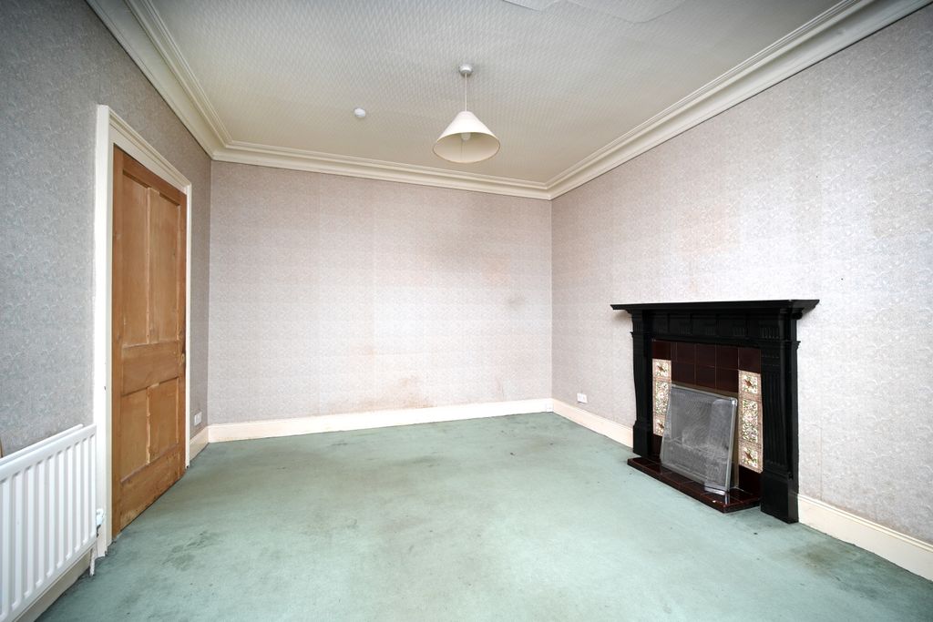 Property photo 3 of 19 Property Image 3