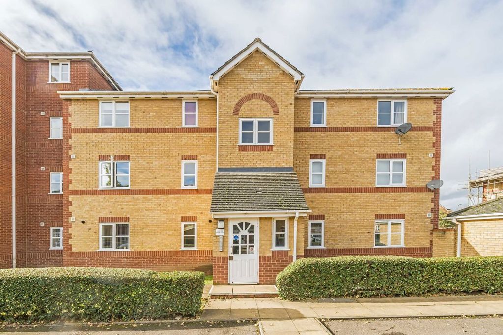 Property photo 1 of 6