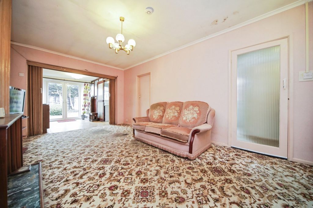 Property photo 2 of 18 Pbox-Img.Jpg