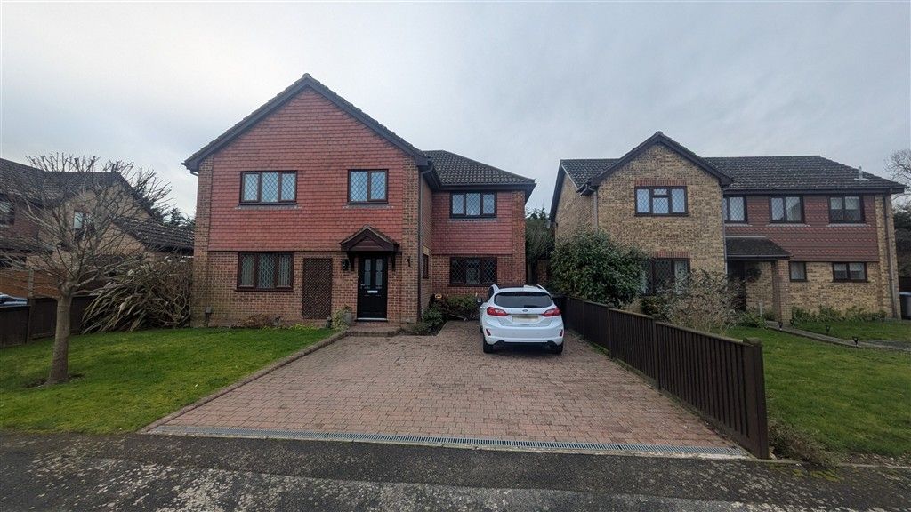 Property photo 1 of 1 Exteral Front Brochure.