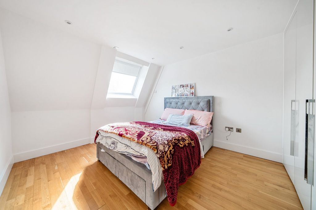 Property photo 3 of 9 Picture No. 09