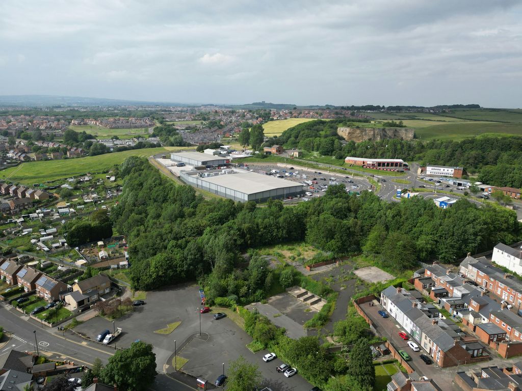 Property photo 3 of 6 Dji_Fly_20260527_081020_886_1781771468353_Photo.Jpg