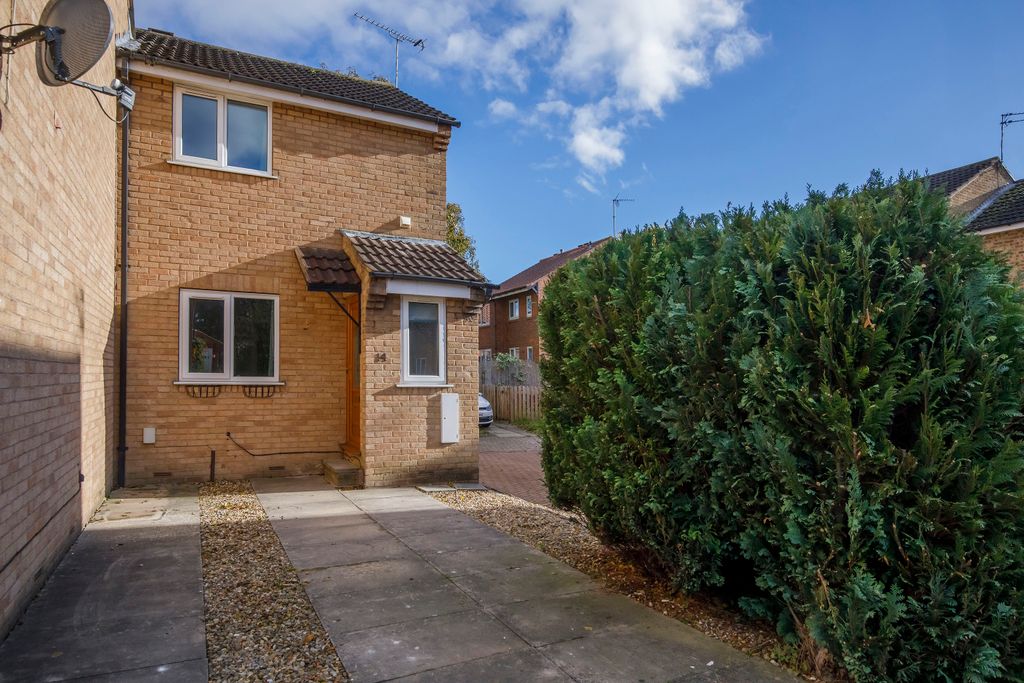 Property photo 1 of 7
