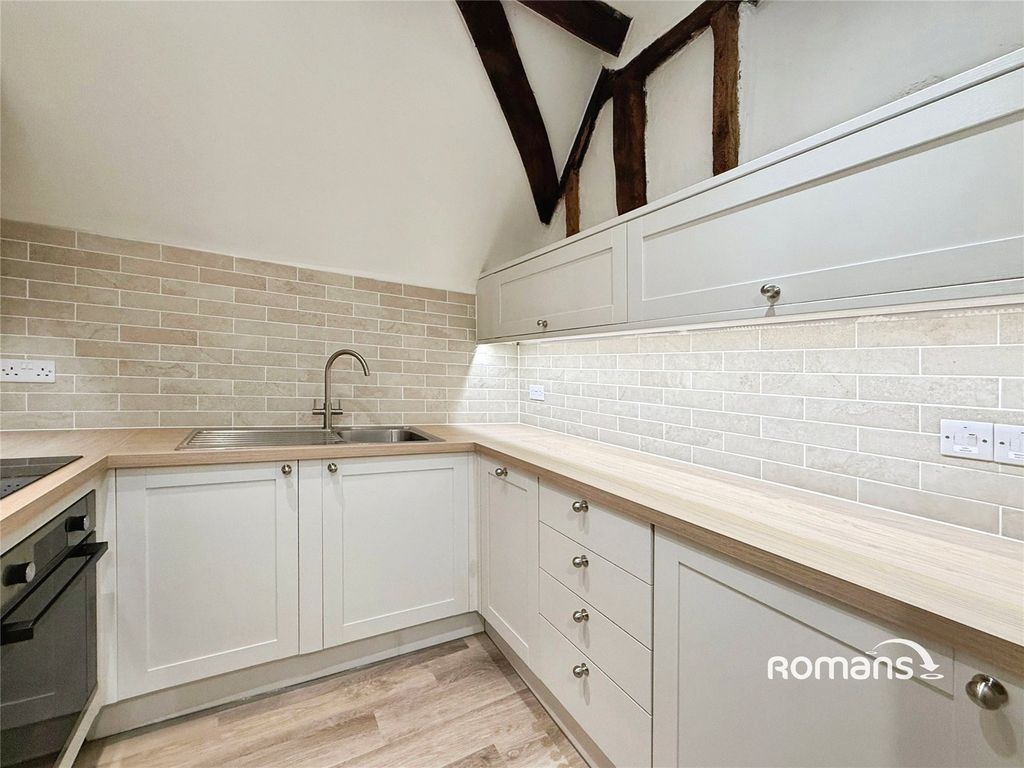 Property photo 2 of 10 Picture No. 19