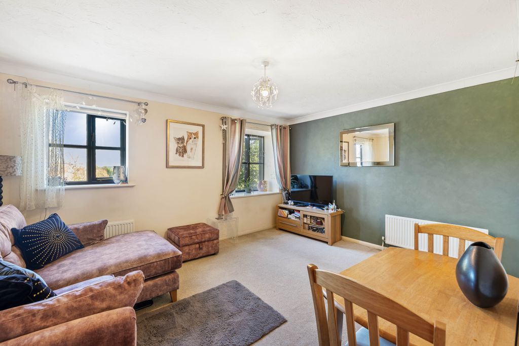 Property photo 2 of 11 Image3.Jpg