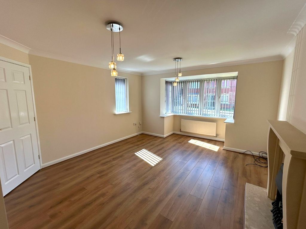 Property photo 2 of 20 Picture No. 45