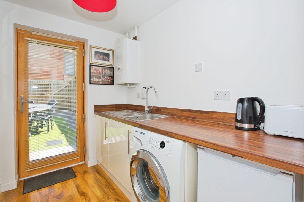 Property photo 3 of 23