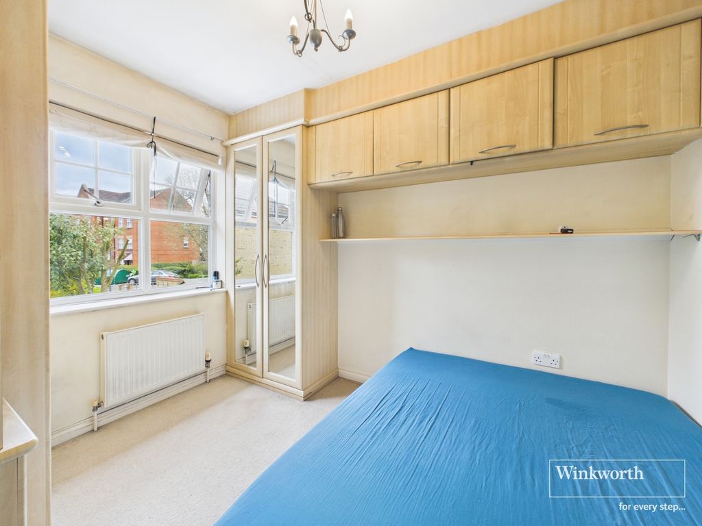 Property photo 3 of 10 Bedroom