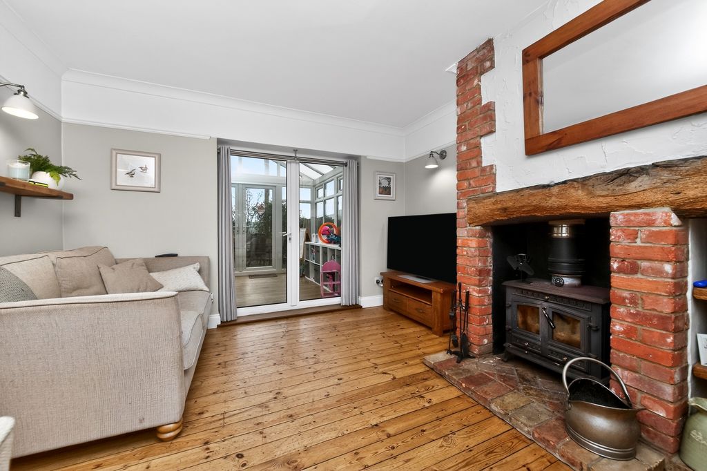 Property photo 3 of 15