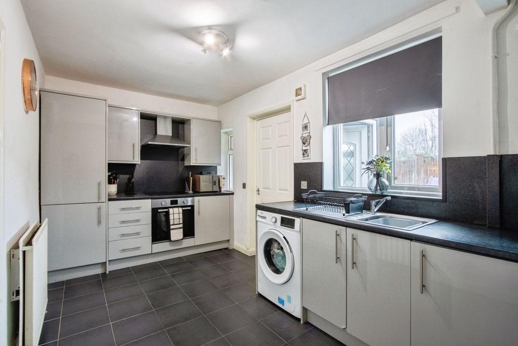 Property photo 3 of 14 Pbox-Img.Jpg