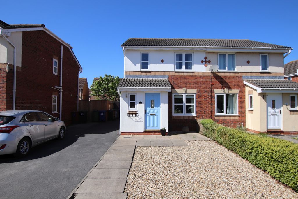 Property photo 1 of 12 Front