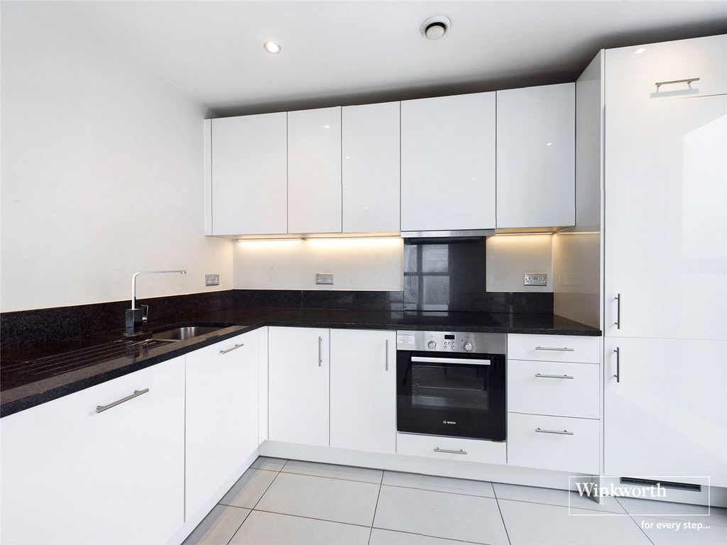 Property photo 2 of 11 Picture No. 19