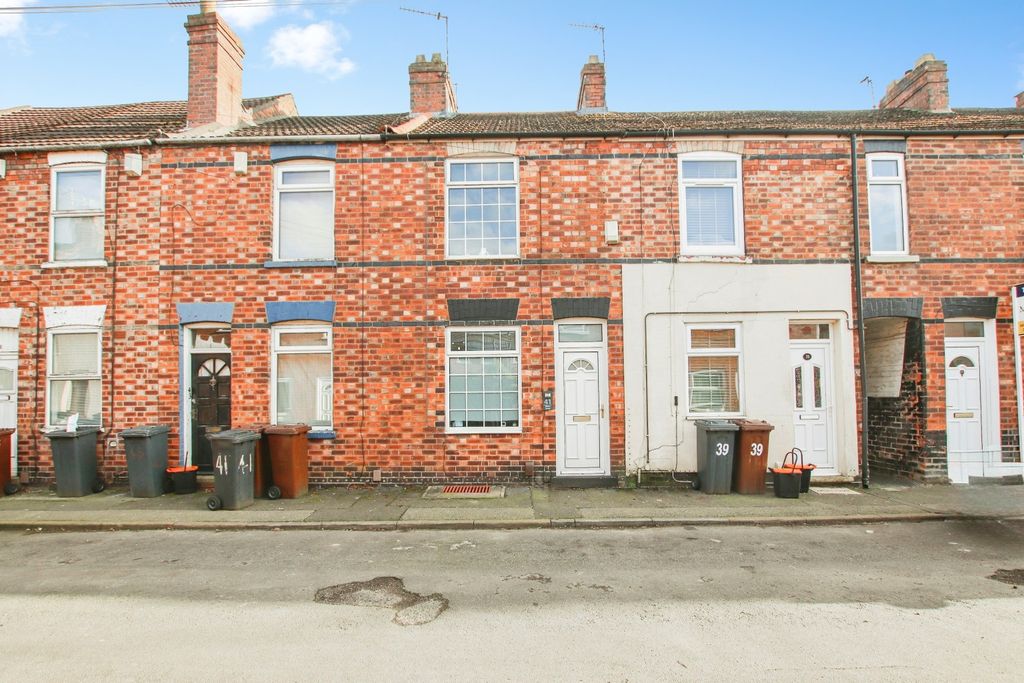 Property photo 1 of 19 4949380