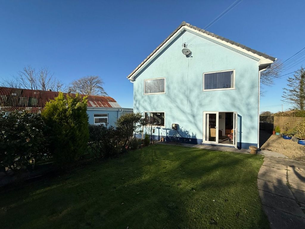 Property photo 3 of 50