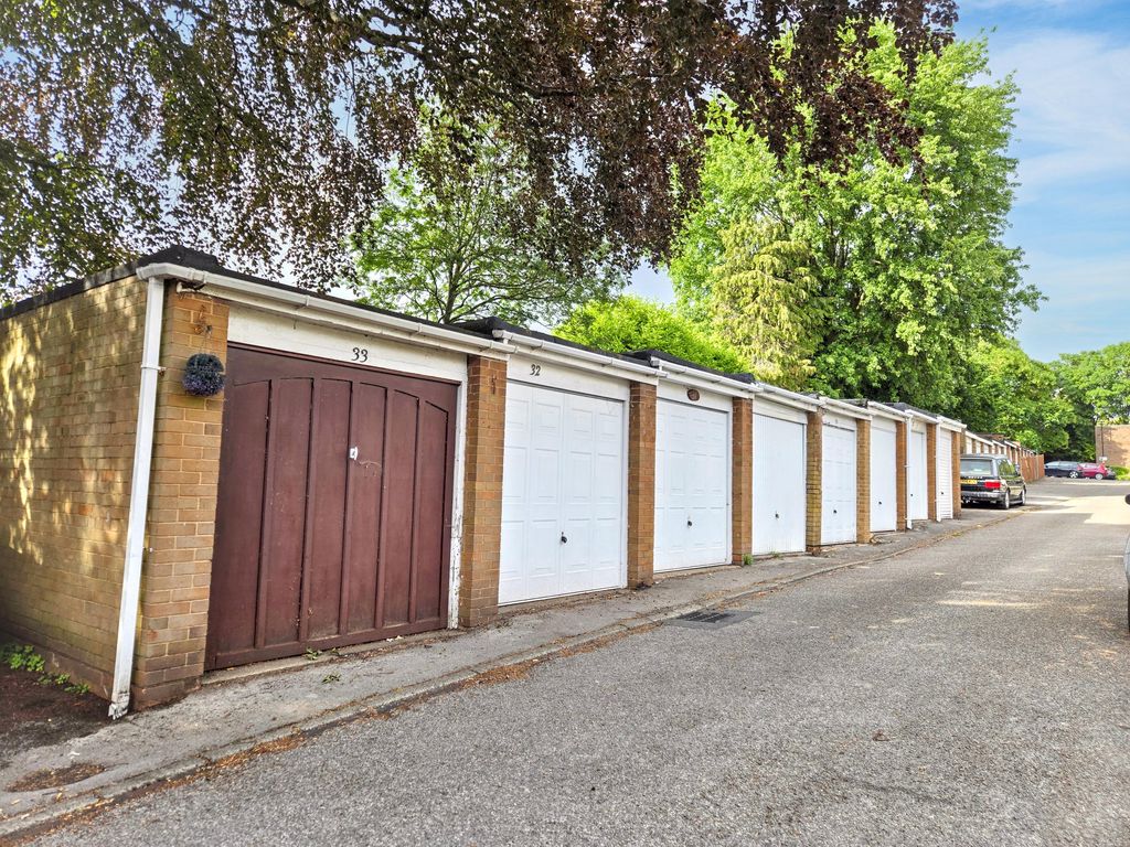 Property photo 3 of 4
