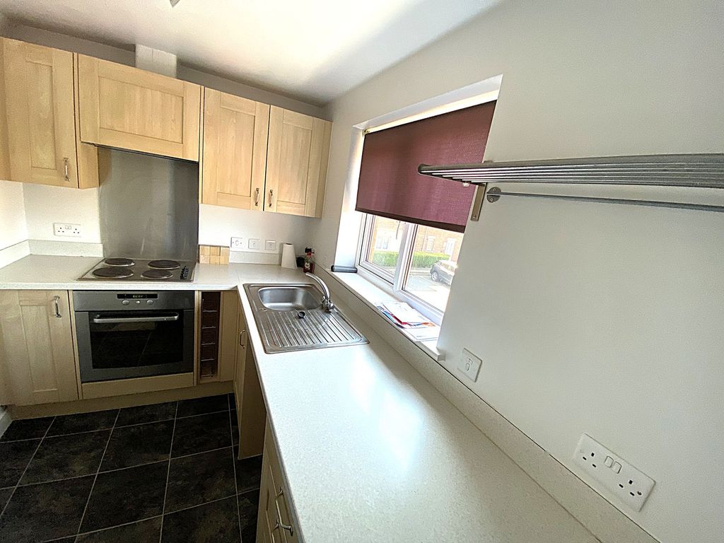 Property photo 2 of 6