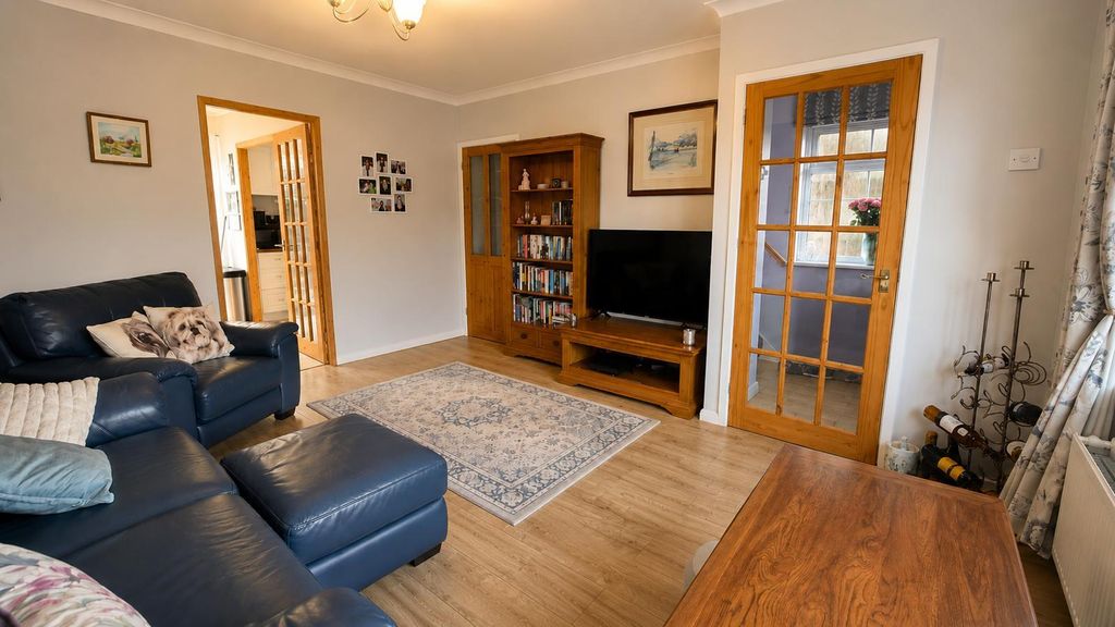 Property photo 2 of 15 Living Room