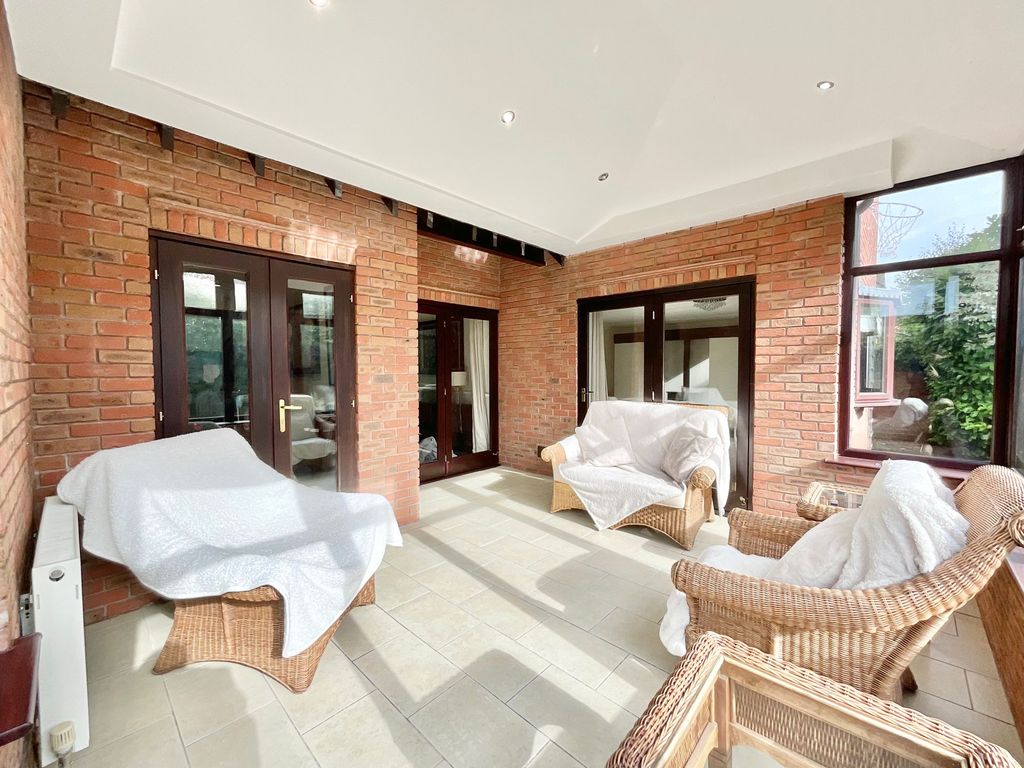 Property photo 3 of 38