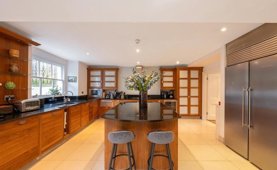 Property photo 3 of 9 8.Jpg