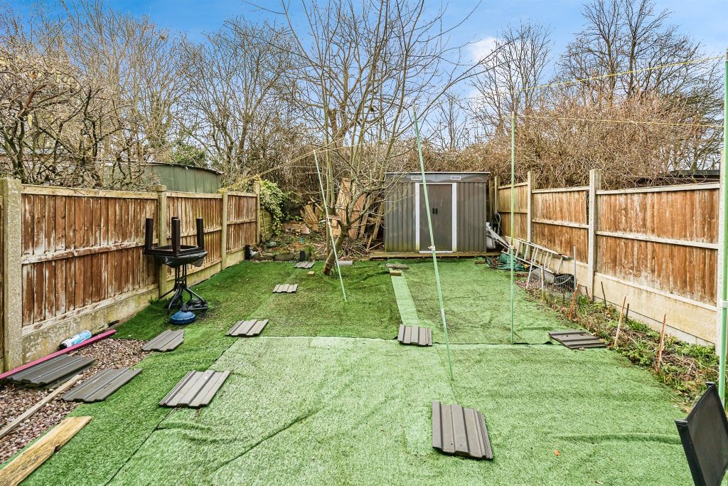 Property photo 2 of 17