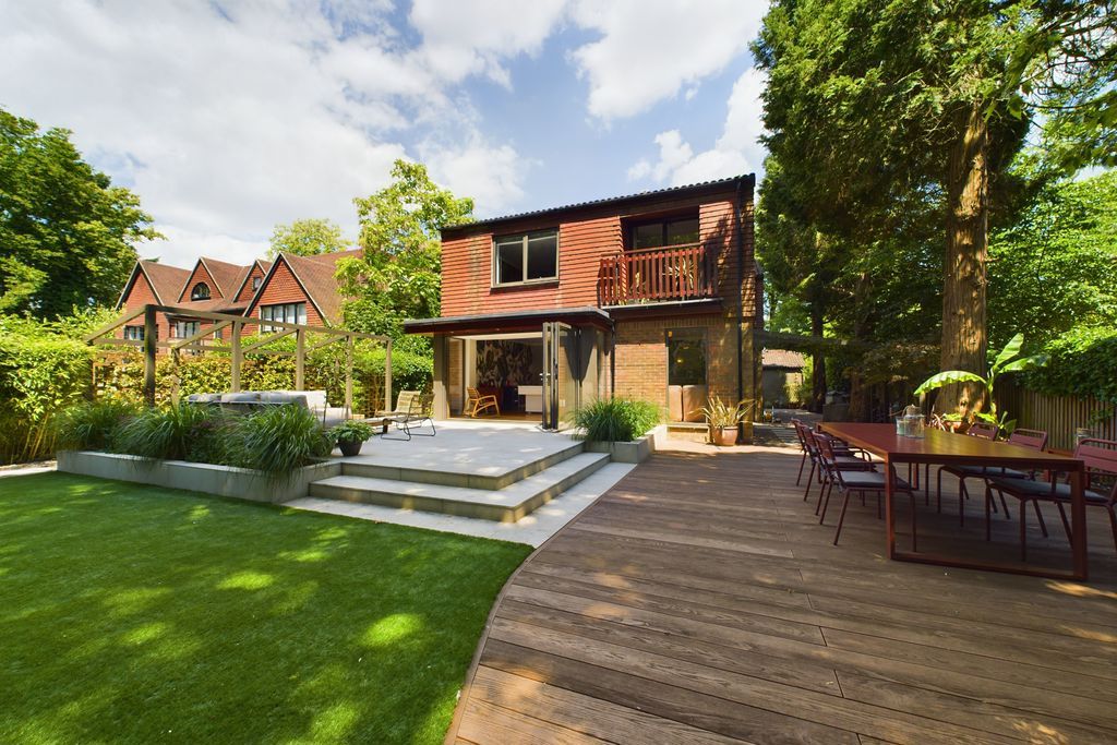 Property photo 1 of 45 Photo 21