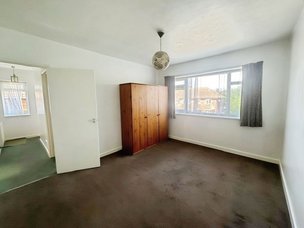 Property photo 3 of 6 Pbox-Img.Jpg