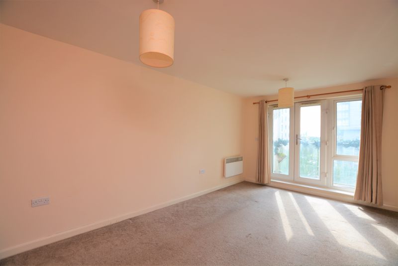 Property photo 2 of 7 Photo 7