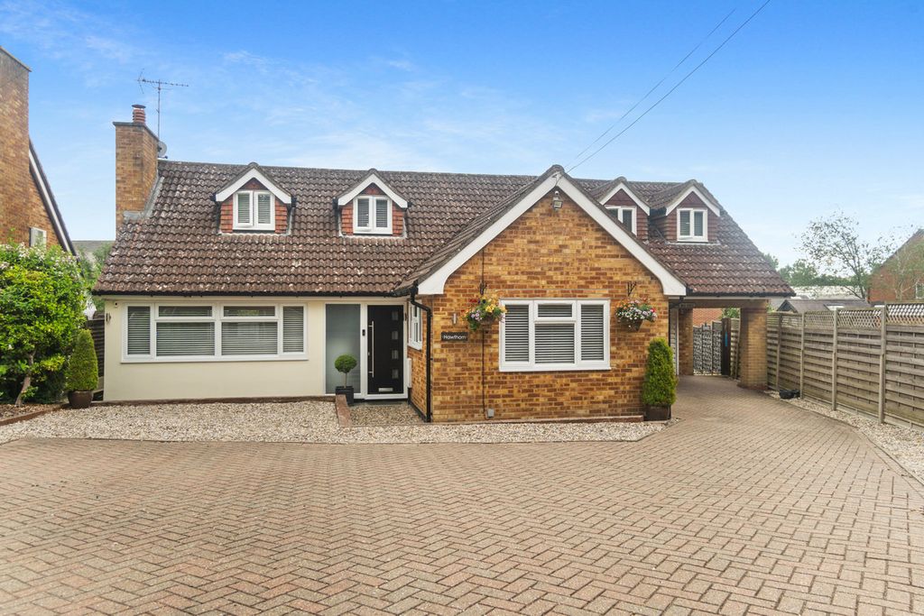 Property photo 2 of 34