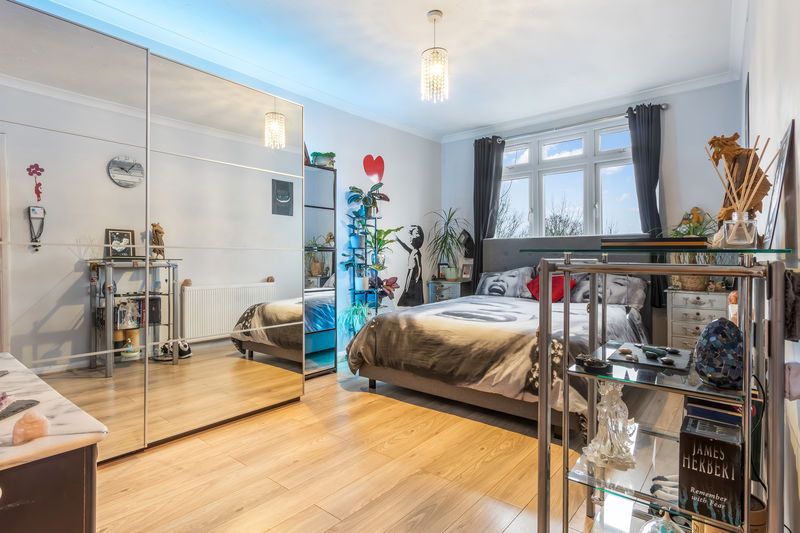 Additional image 7 of 3 bed maisonette for saleBradmore Green, Brookmans Park AL9