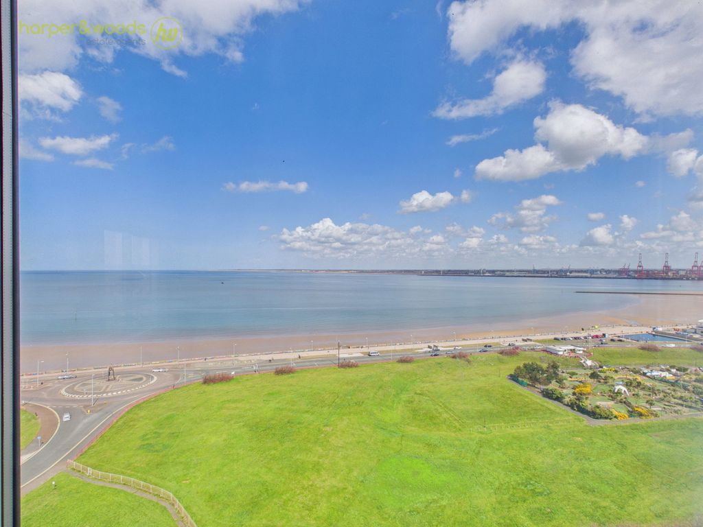 Property photo 3 of 31