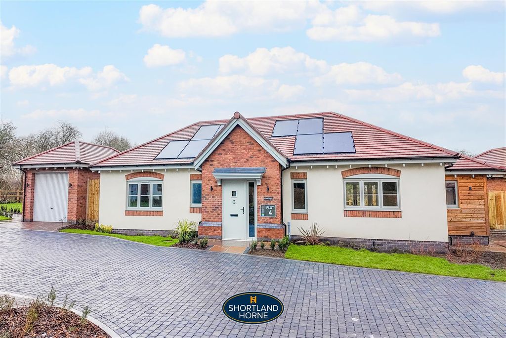 Property photo 1 of 15 P4_Front.Jpg