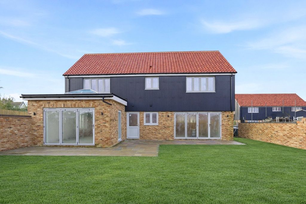 Property photo 2 of 5 Picture No. 07