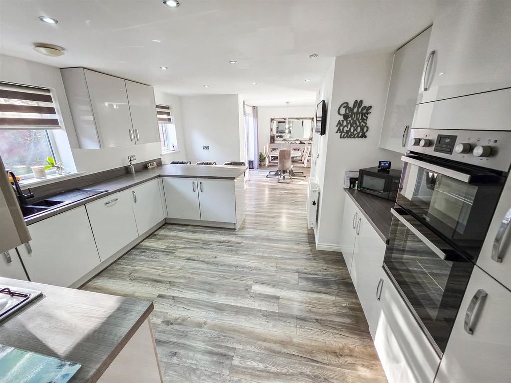 Property photo 2 of 35 20251117_113606.Jpg