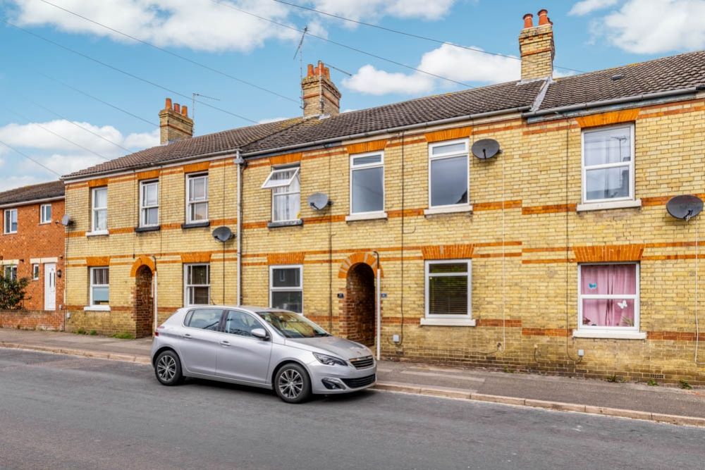 Property photo 1 of 16 41 Austerby (Bourne)-1