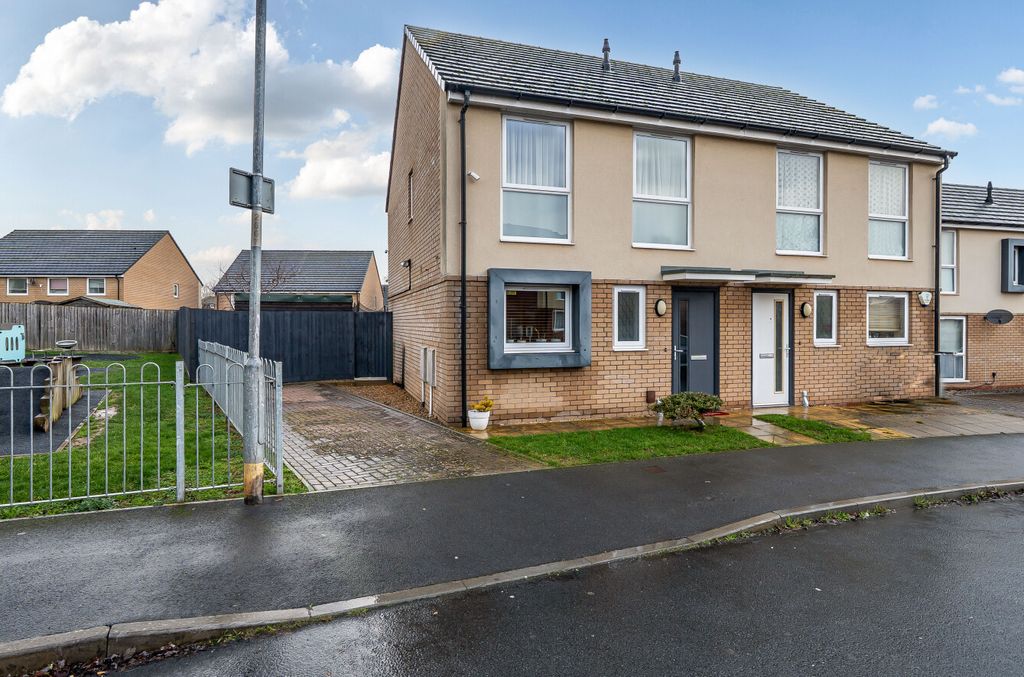 Property photo 1 of 22 1397723-29-6964Feb00Ed6F