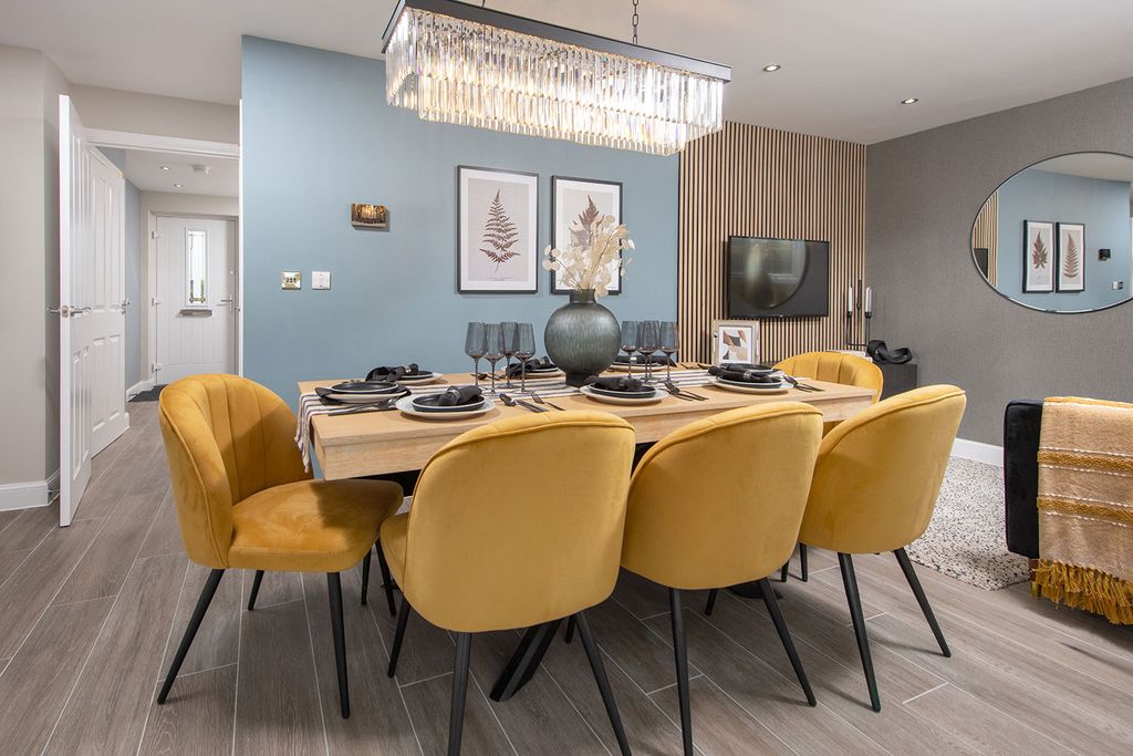Property photo 1 of 10 Inside The Radleigh Show Home