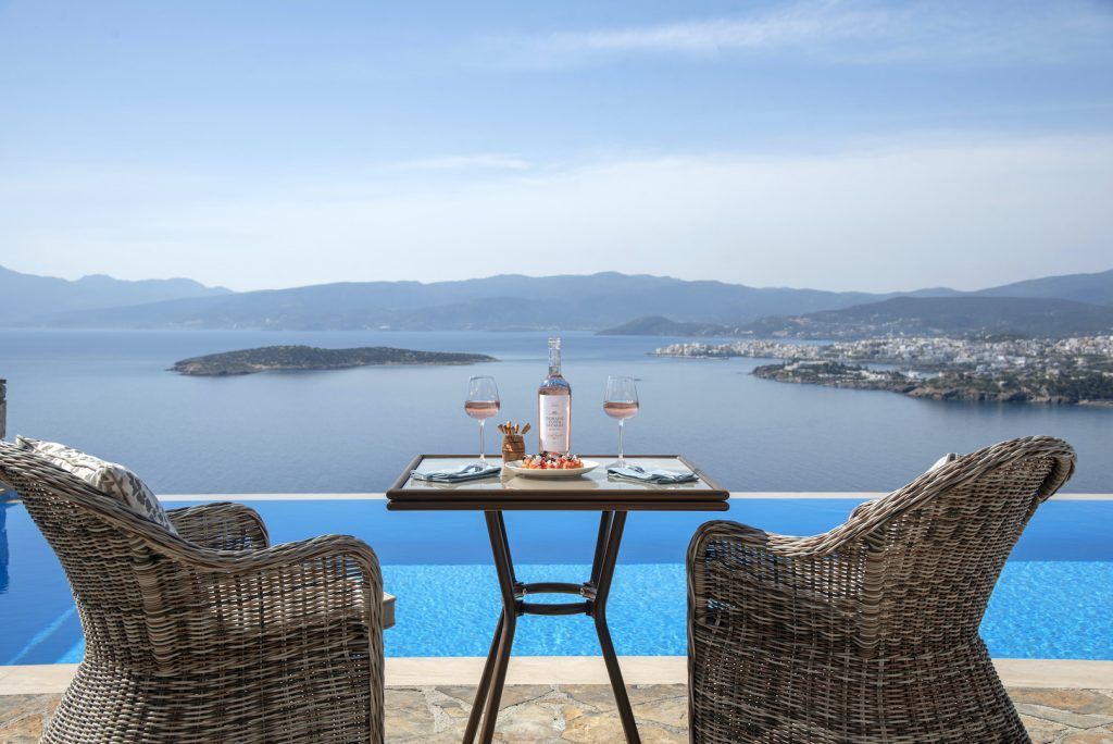 Property photo 1 of 40