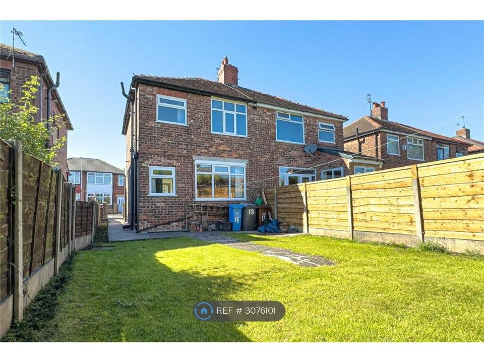 Property photo 2 of 18