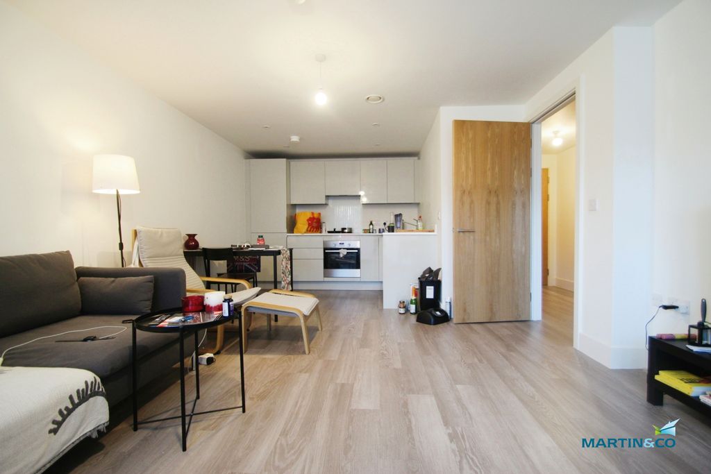 Property photo 3 of 9