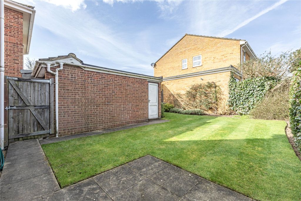 Property photo 3 of 17 Picture No. 19