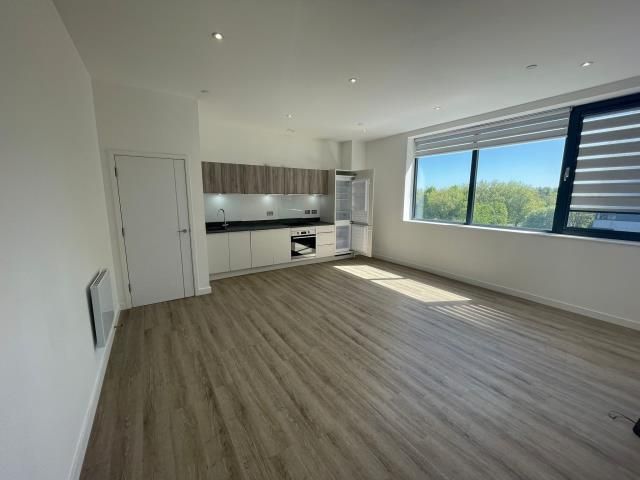 Property photo 1 of 12 Internal View