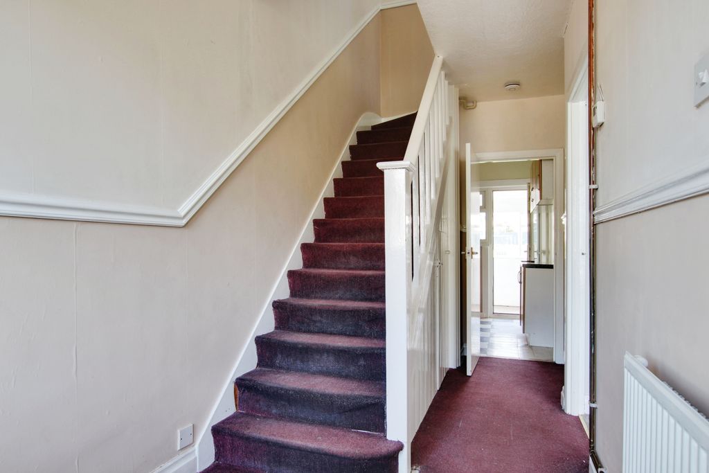 Property photo 2 of 16 Photography