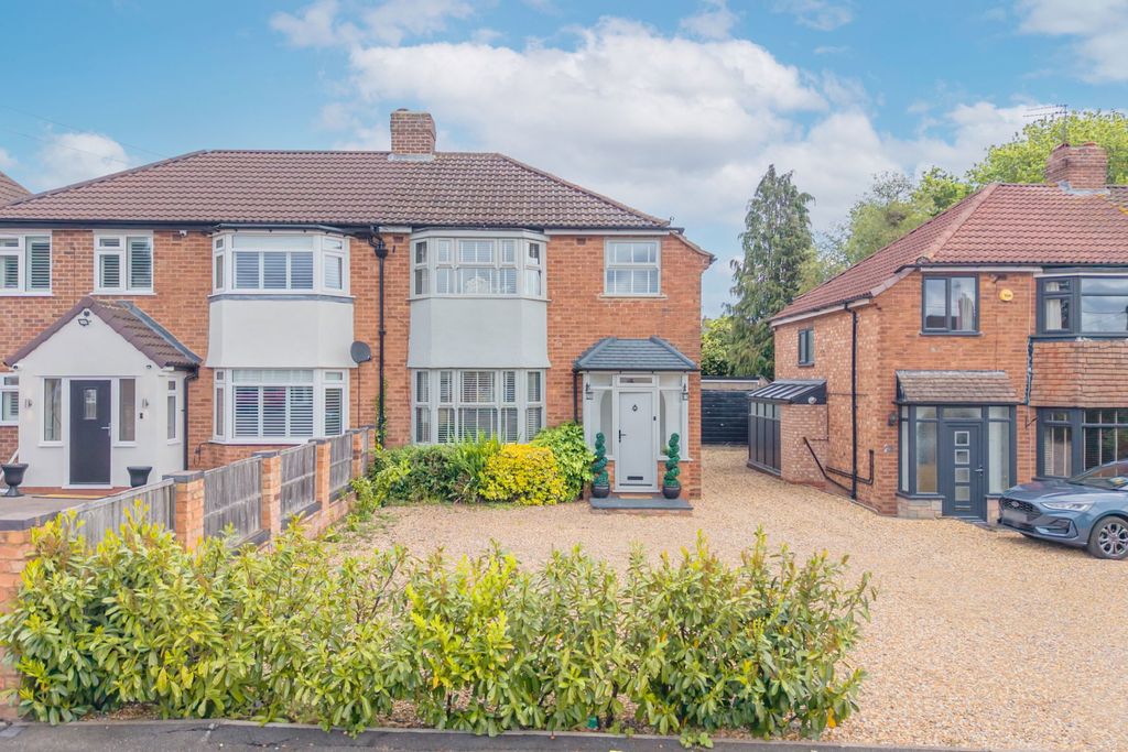 Property photo 1 of 31