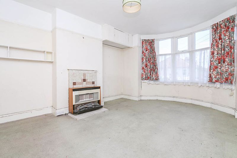 Property photo 2 of 16 Photo 1