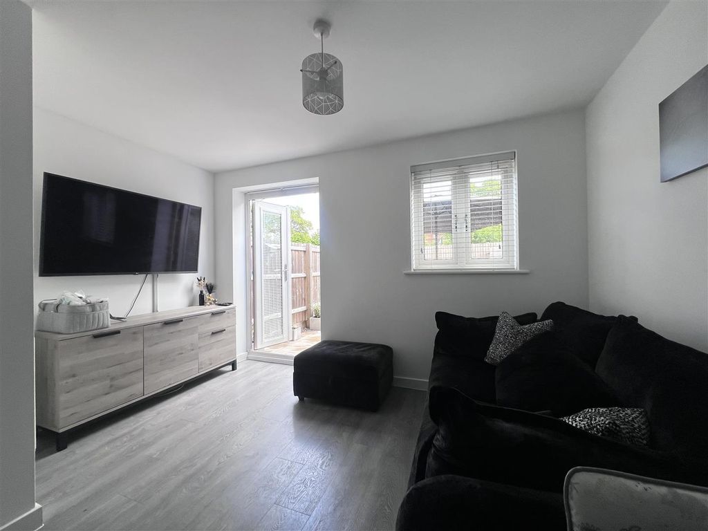 Property photo 3 of 10 Img_1431.Jpeg