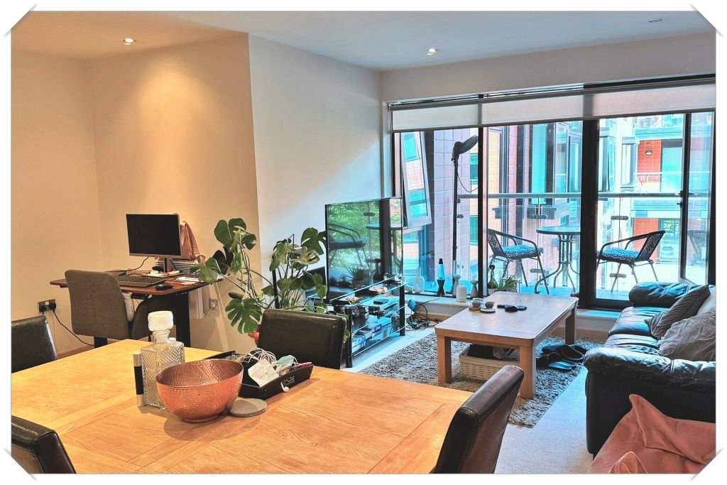 Property photo 1 of 19 1 Bedroom Apartment - St Pauls Place, 40 Saint Paul's Square, Birmingham, B3 1Fq