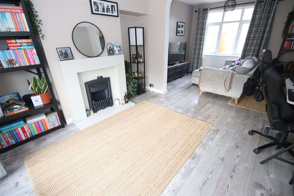 Property photo 3 of 18 Img_7504.Jpg