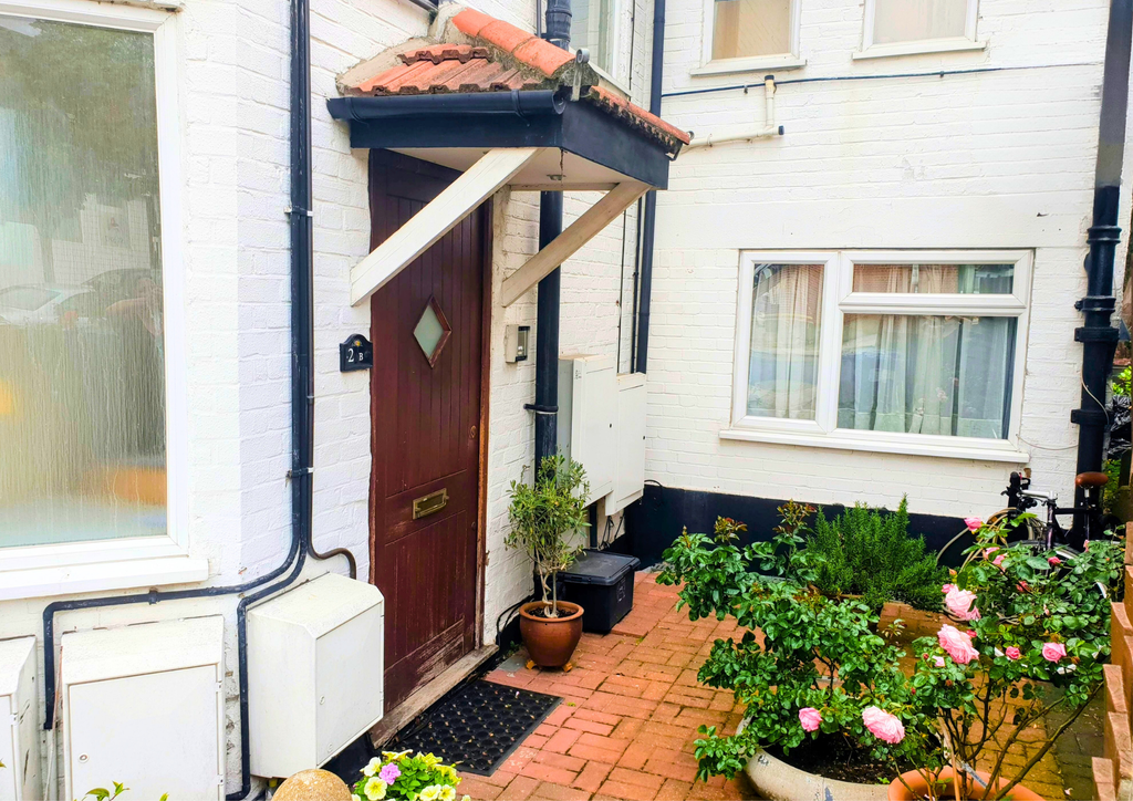 Property photo 1 of 24