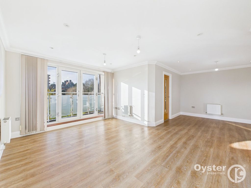 Property photo 2 of 13 Reception